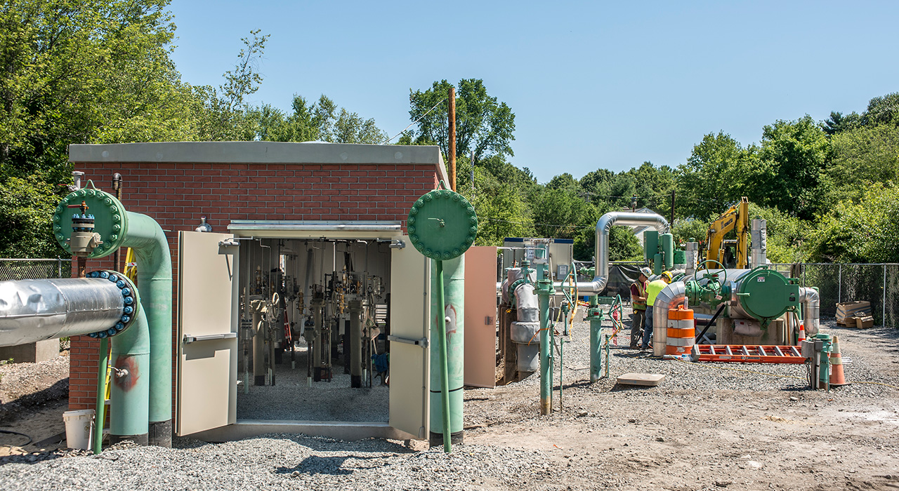 Spectra Needham Regulator Station Construction